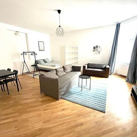 Brand New & Spacious Apartment In The City Centre Vídeň Exteriér fotografie
